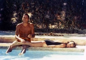 Dites le à Alain : Fréquence K s'écoute aussi au bord de la piscine